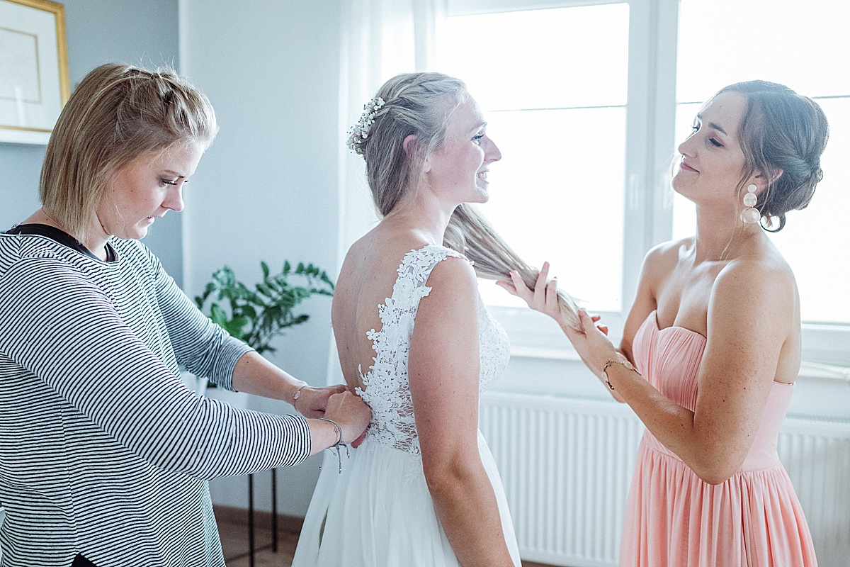 Brautstyling, braut, bridemaids, reportage, getting ready