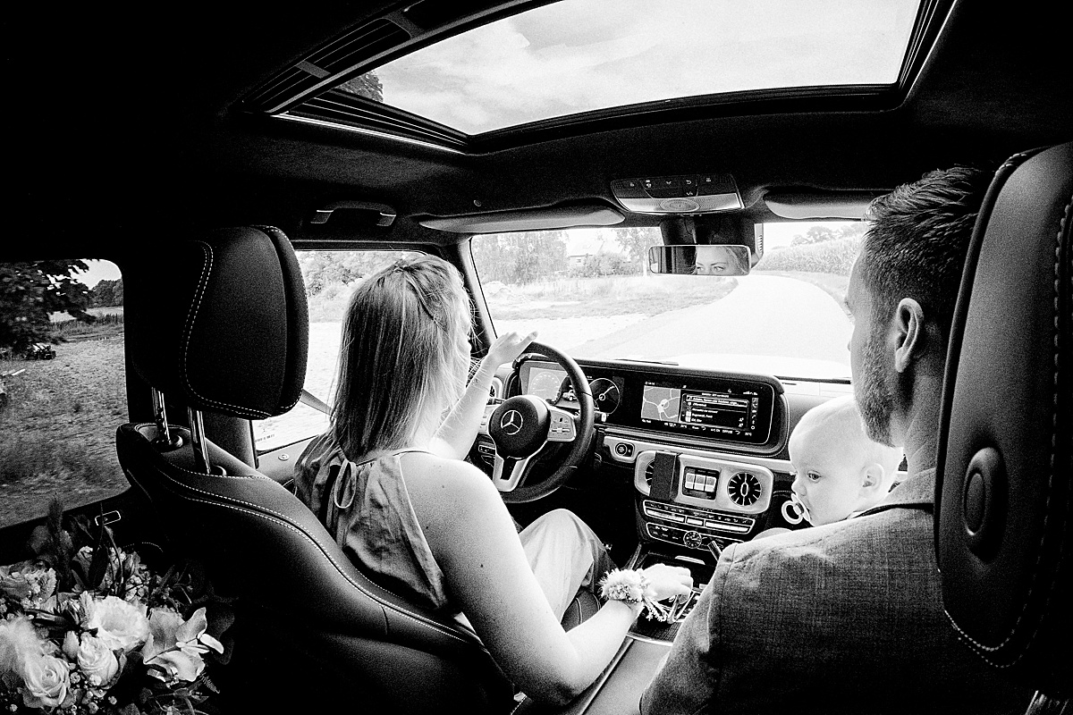 im auto, wedding car, Hochzeitsreportage